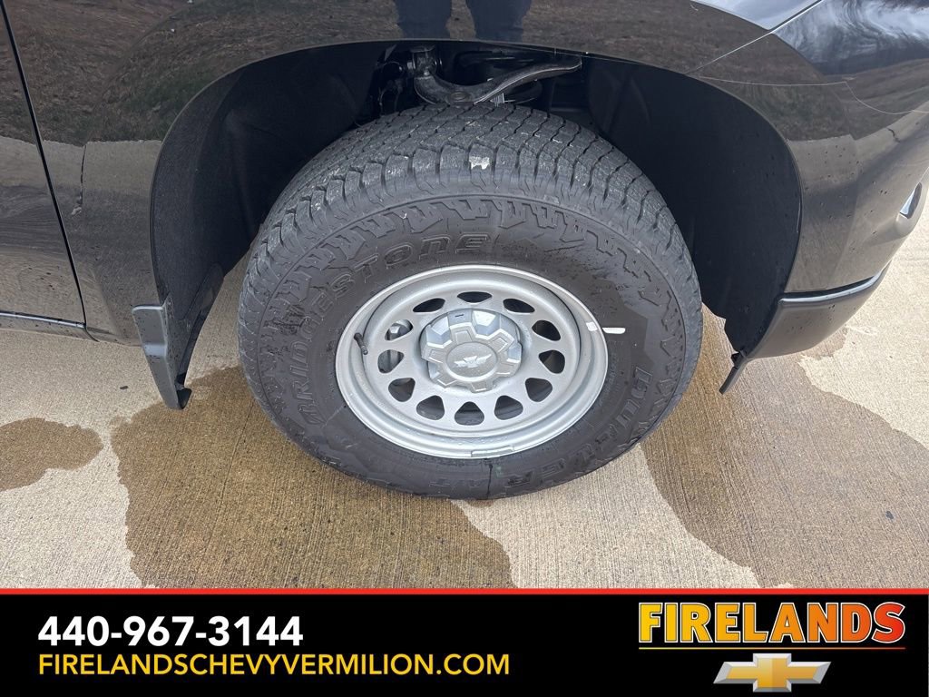 New 2025 Chevrolet Silverado 1500 W/T image 39