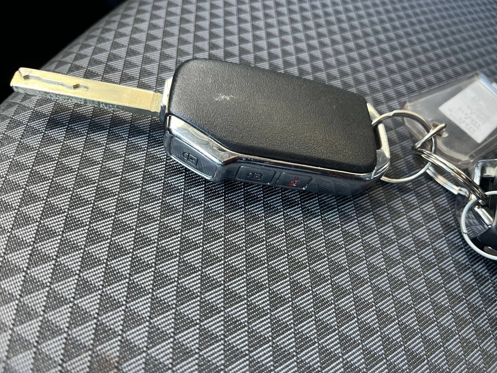 Used 2025 Kia Soul LX w/ LX Technology Package FWD image 19