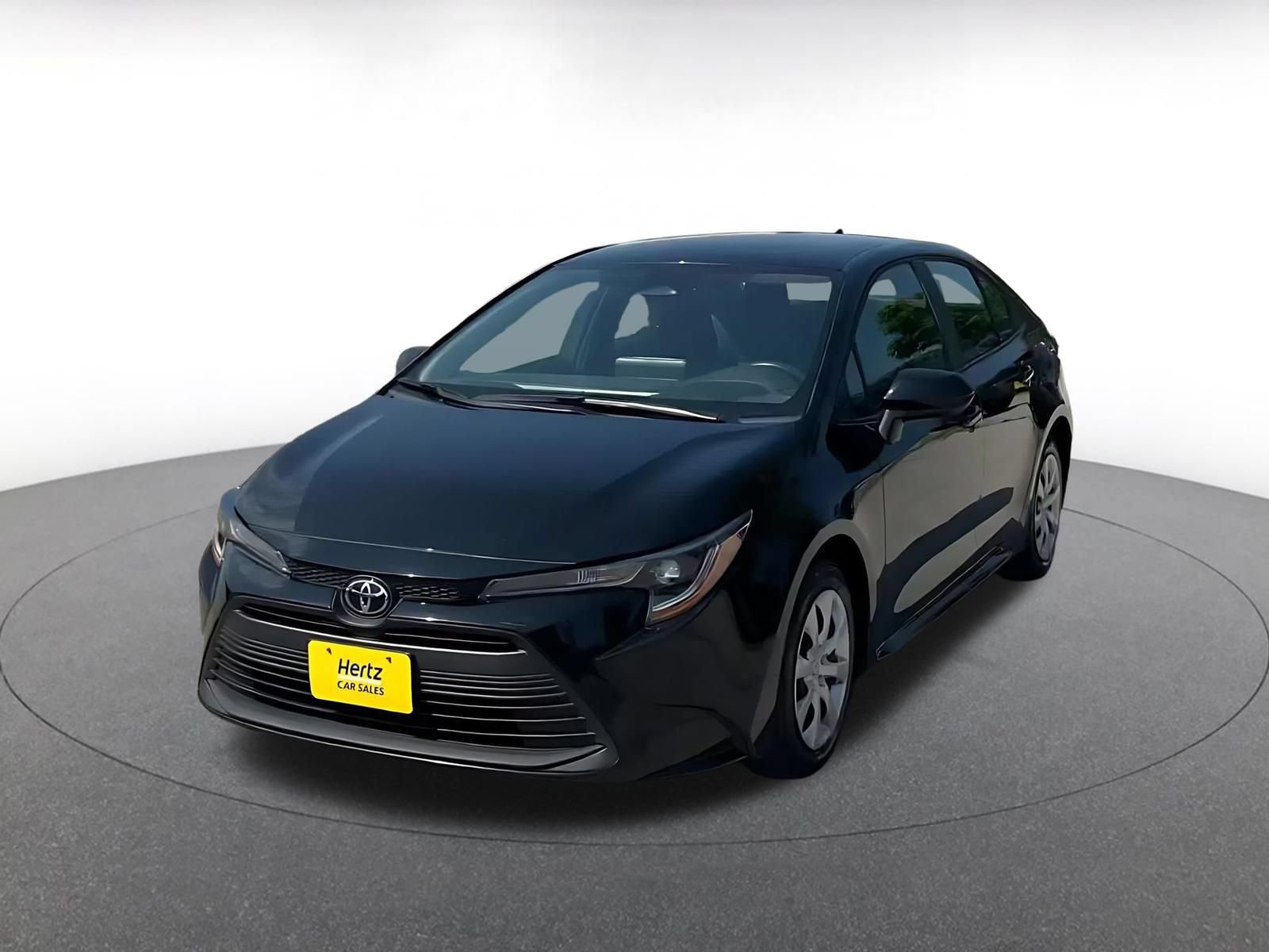 Used 2025 Toyota Corolla LE FWD image 7