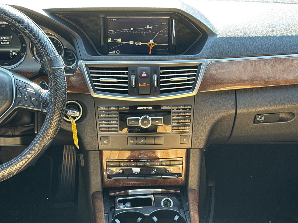 Used 2013 Mercedes-Benz E 350 4MATIC Sedan image 14