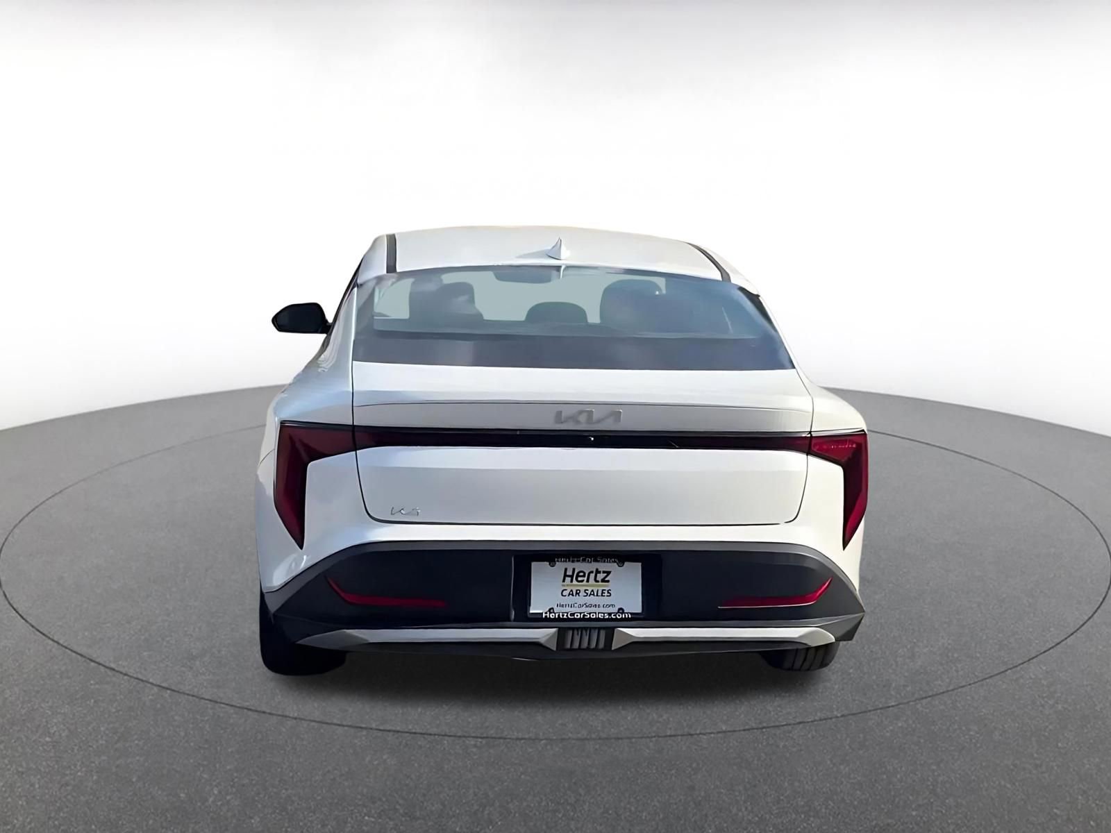 Used 2025 Kia K4 LXS image 12