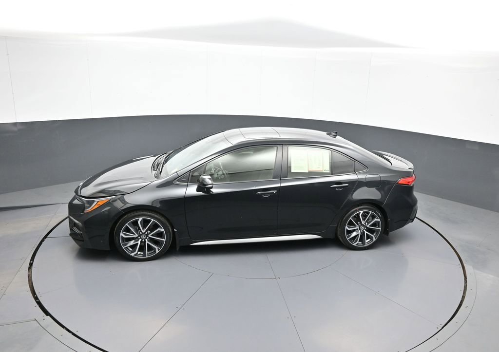 Certified 2022 Toyota Corolla SE w/ SE Premium Package image 40