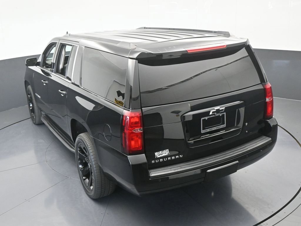 Used 2020 Chevrolet Suburban LT image 52