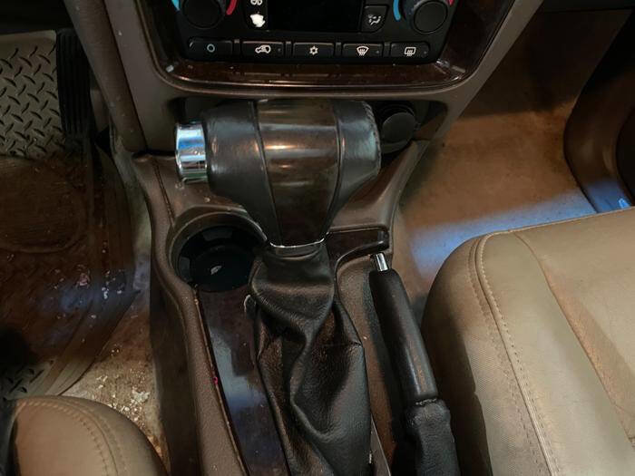 Used 2006 Buick Rainier CXL AWD/4WD image 36