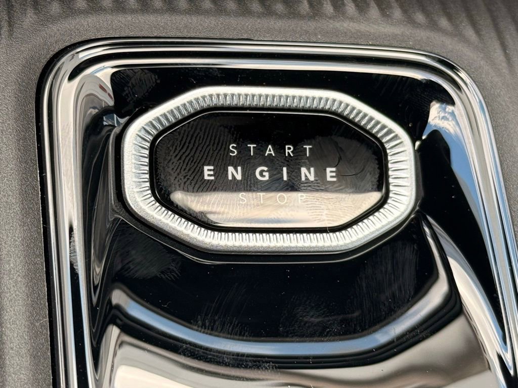 New 2026 Jeep Cherokee Laredo image 19