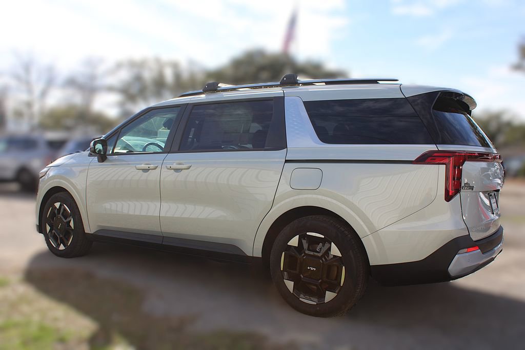 New 2026 Kia Carnival EX FWD image 17