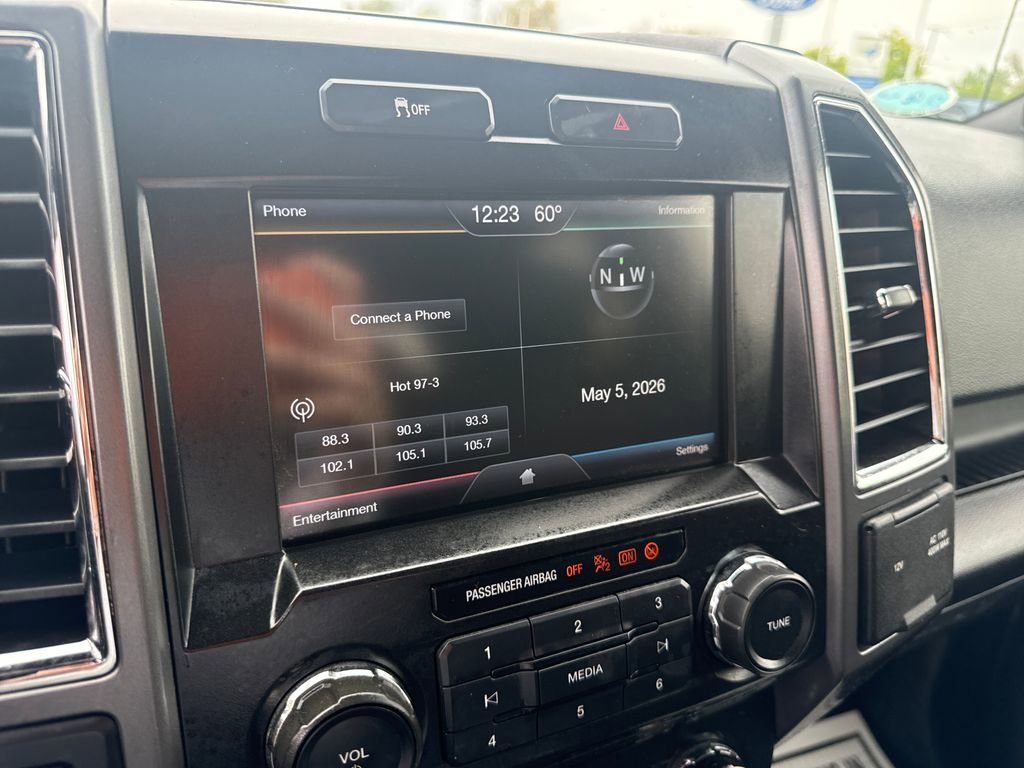 Used 2015 Ford F150 XLT w/ Equipment Group 302A Luxury AWD/4WD image 40