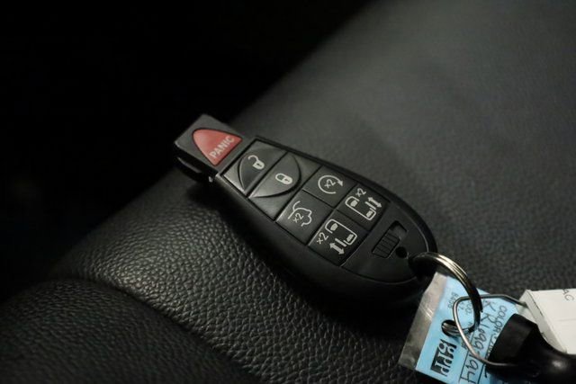 Used 2019 Dodge Grand Caravan SXT image 37