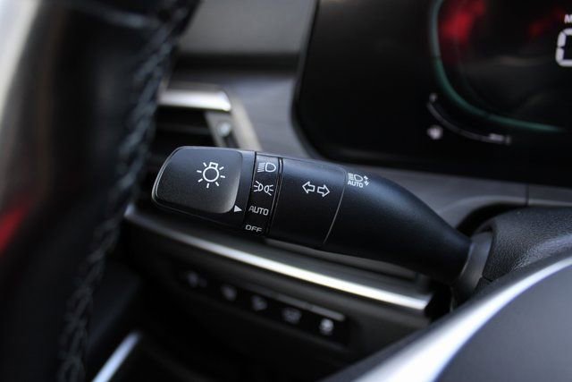 Used 2023 Kia Telluride EX X-Line image 21