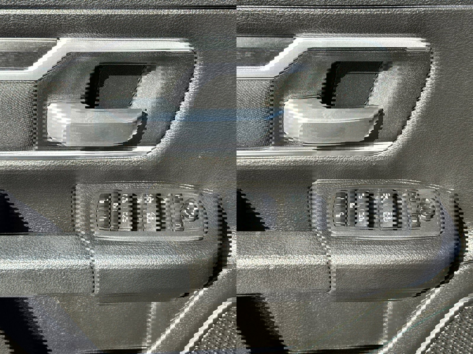 Used 2023 RAM 1500 Big Horn image 25