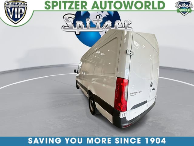 Used 2025 Mercedes-Benz Sprinter 2500 image 7
