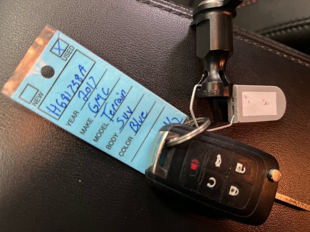 Used 2017 GMC Terrain SLT w/ Driver Alert Package I FWD image 33