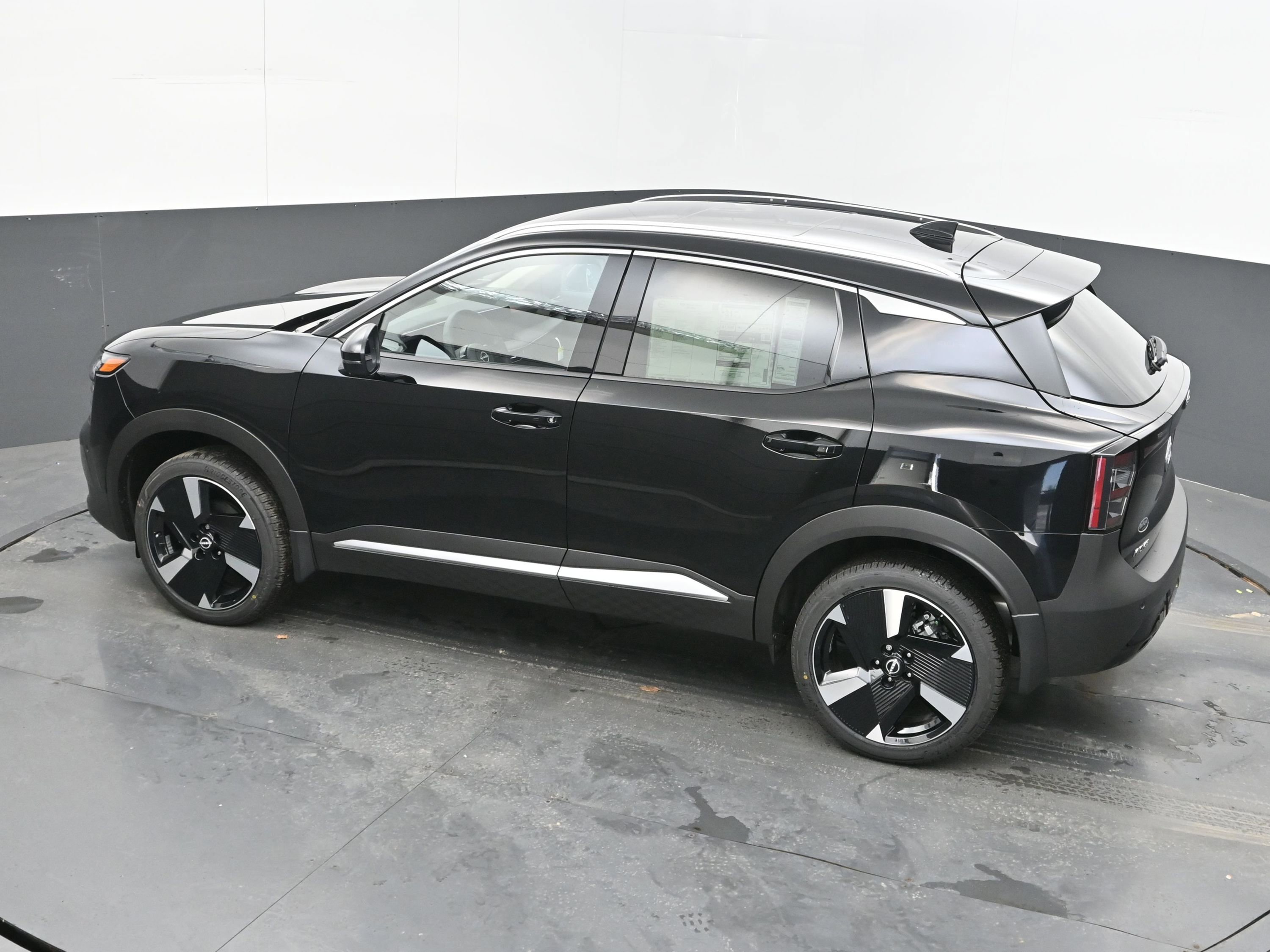 New 2026 Nissan Kicks SR w/ SR Premium Package image 35