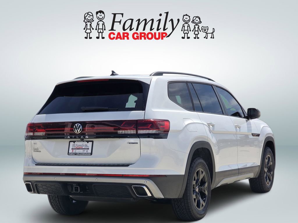 New 2026 Volkswagen Atlas Peak Edition image 4
