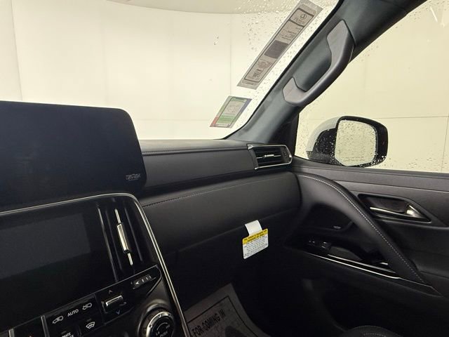 New 2025 Lexus LX 600 4WD w/ Luxury Package image 12