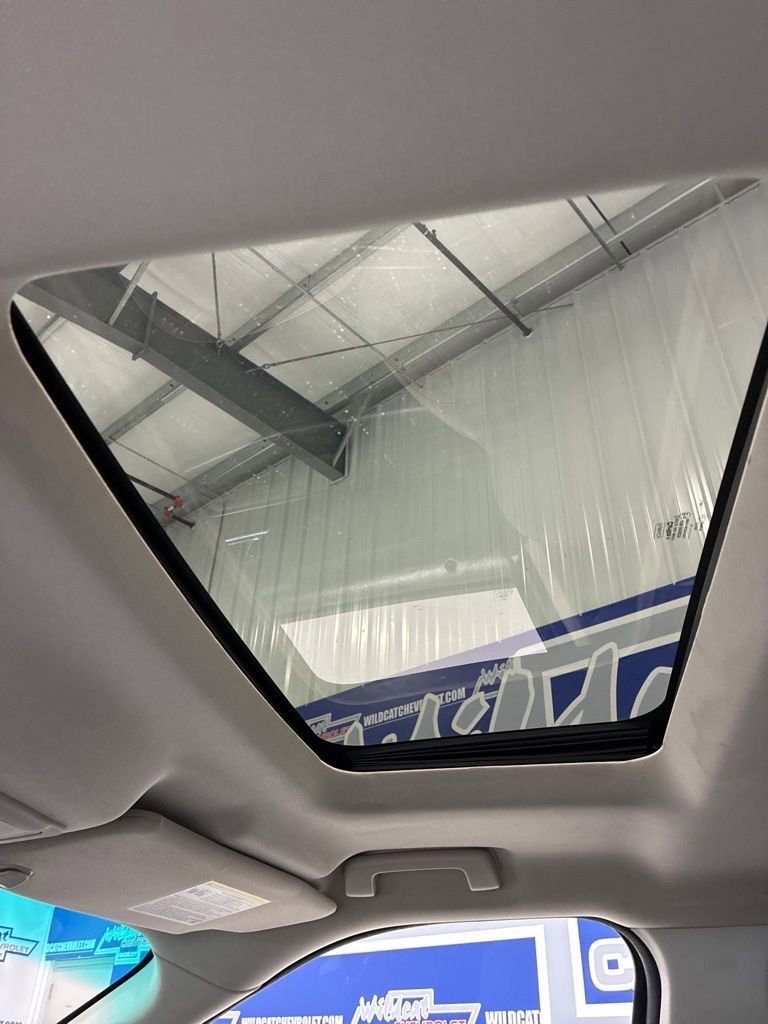 Used 2016 Ford Explorer Platinum image 11