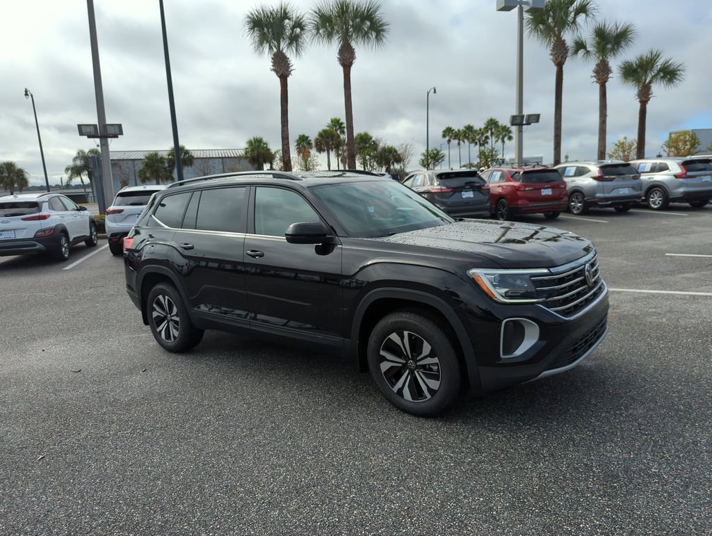 New 2026 Volkswagen Atlas SE image 2