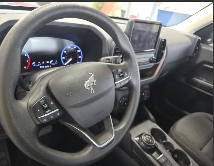Used 2022 Ford Bronco Sport AWD/4WD image 7