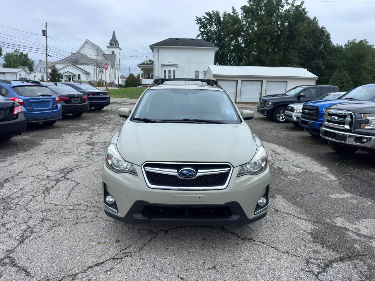 Used 2016 Subaru Crosstrek 2.0i Premium w/ Popular Package #2 AWD/4WD image 2
