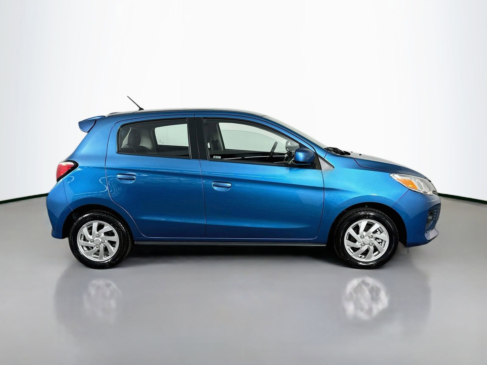 Used 2024 Mitsubishi Mirage LE FWD image 8