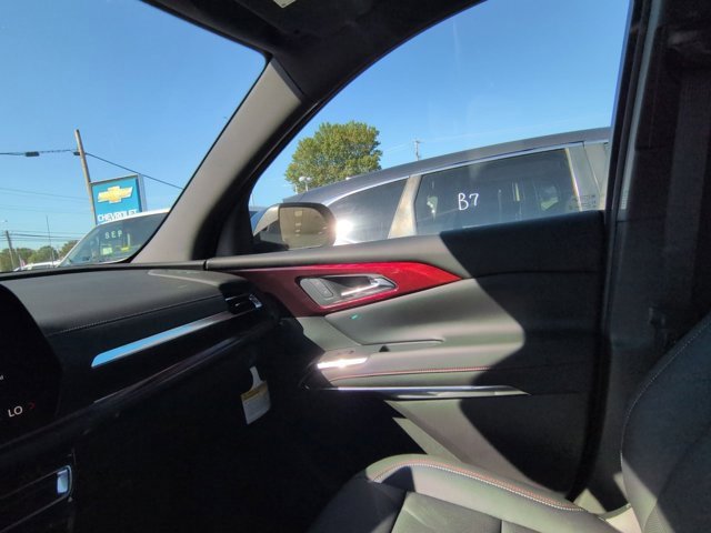 New 2026 Chevrolet Traverse Z71 w/ Driver Confidence Package image 5