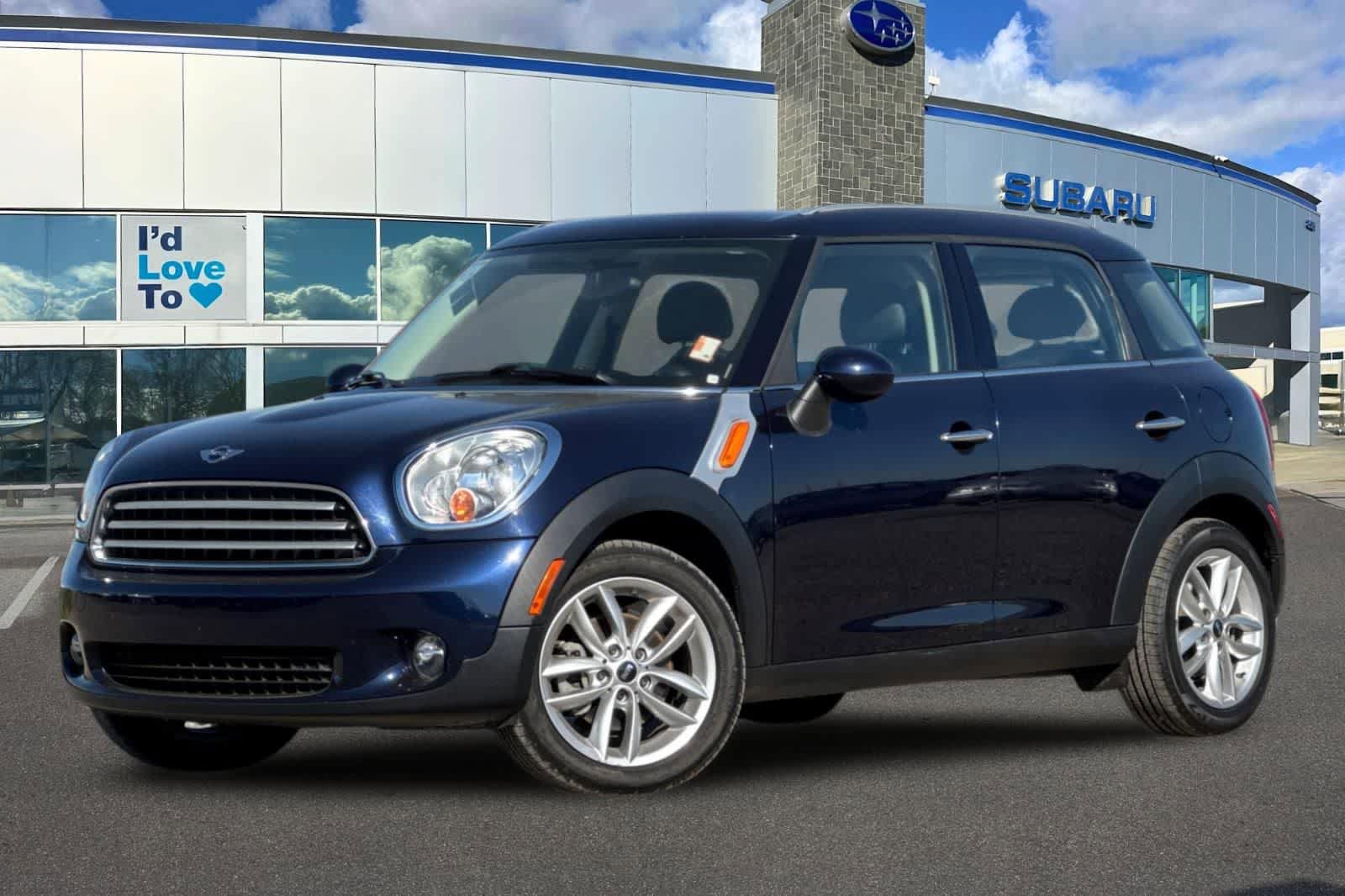 Used 2014 MINI Cooper Countryman image 1
