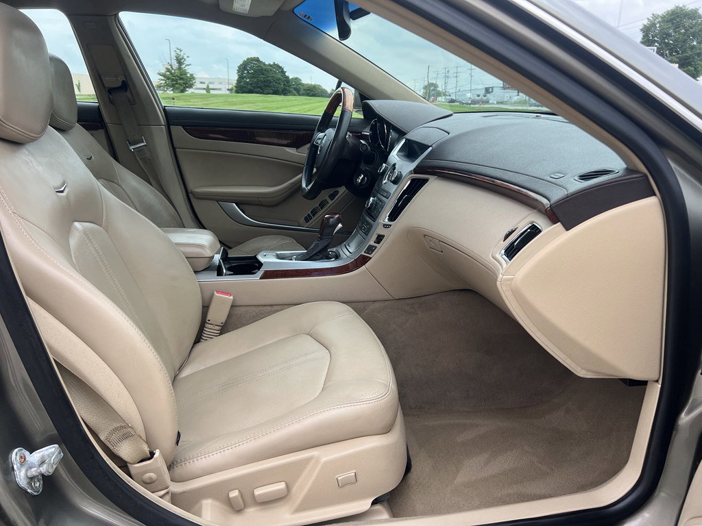 Used 2011 Cadillac CTS Premium image 11