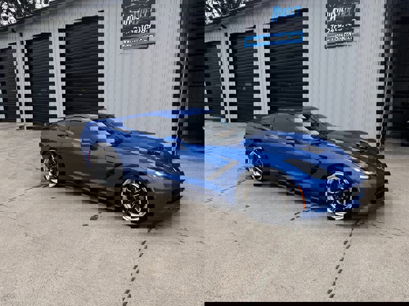 Used 2015 Chevrolet Corvette Stingray Coupe w/ 3LT Preferred Equipment Group image 4