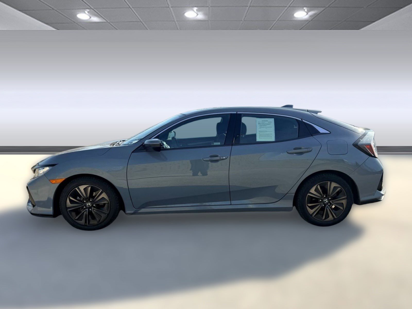 Used 2019 Honda Civic EX image 2