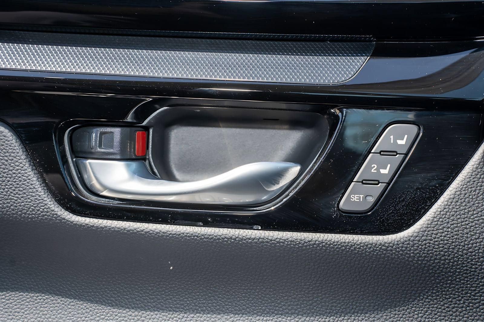 Certified 2023 Honda CR-V Sport Touring image 29