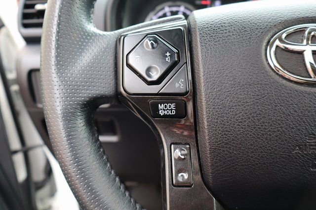 Used 2021 Toyota 4Runner Venture w/ Moonroof Package image 12