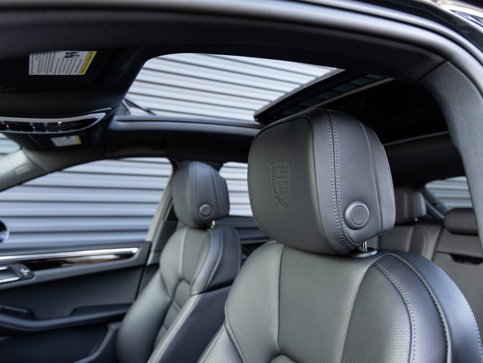 New 2026 Porsche Macan AWD/4WD image 24