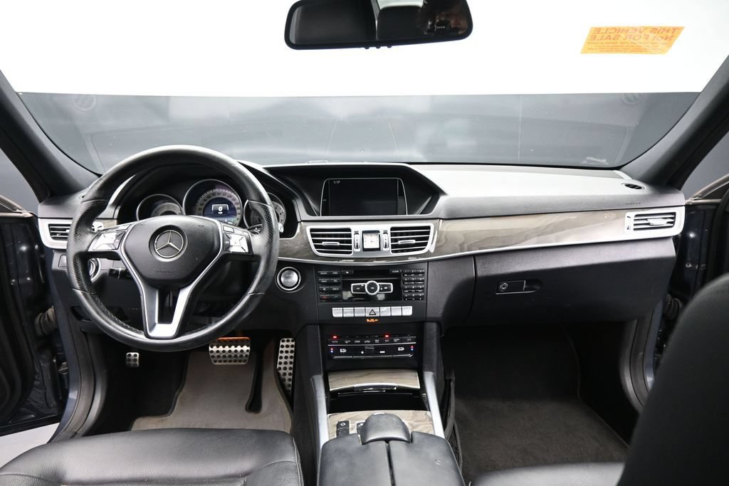 Used 2014 Mercedes-Benz E 350 Sedan image 20