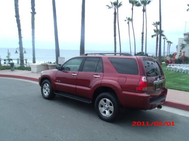 Used 2006 Toyota 4Runner SR5 AWD/4WD image 4
