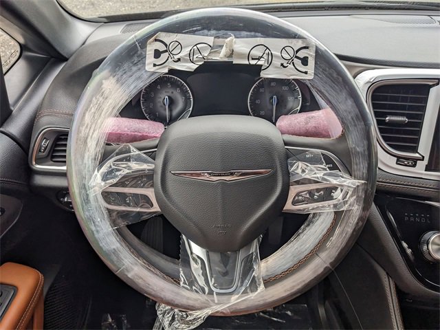 New 2026 Chrysler Pacifica Pinnacle image 15