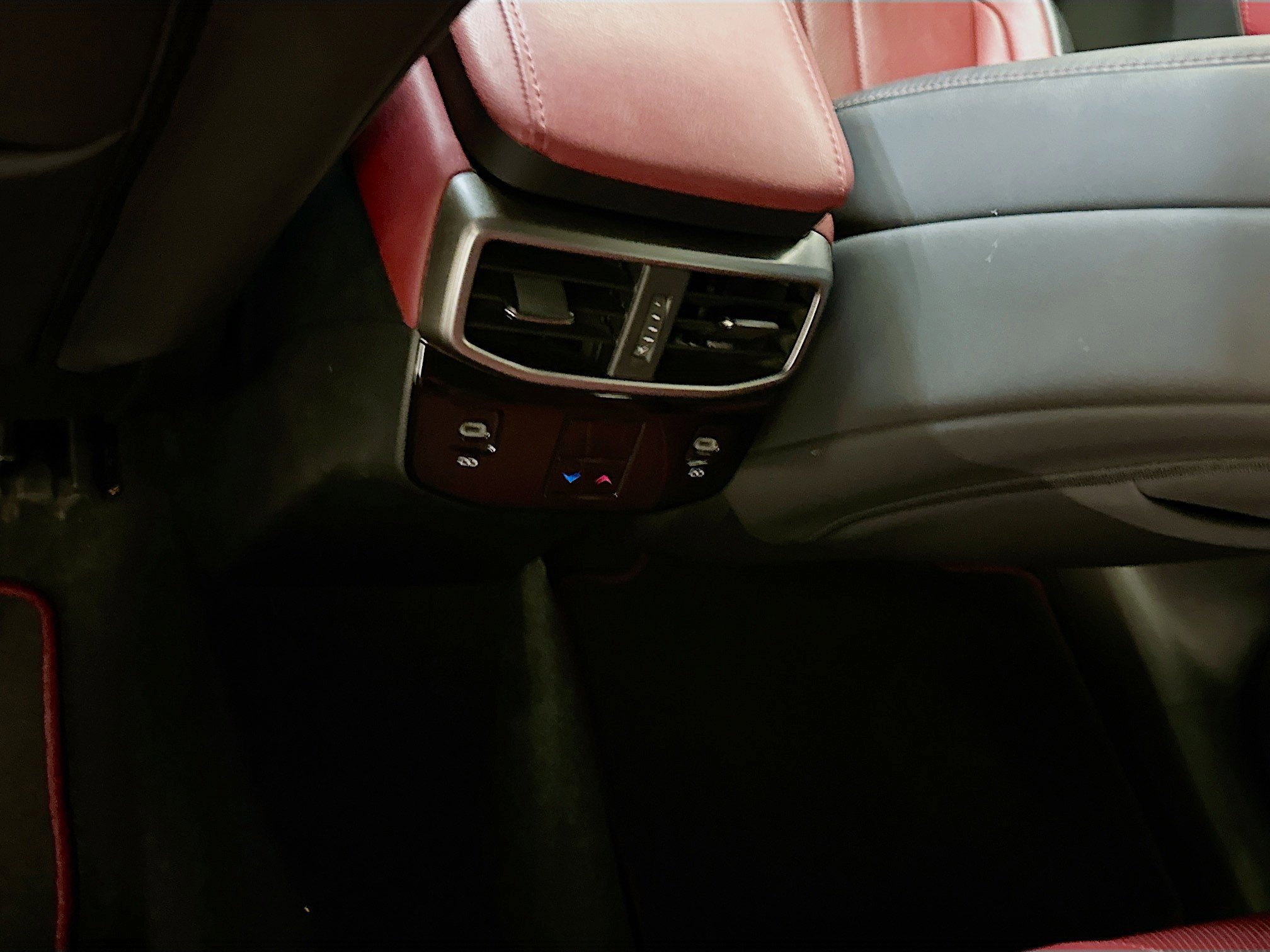 Used 2023 Lexus RX 350 F Sport w/ Accessory Package image 29