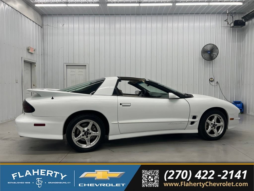 Used 2000 Pontiac Firebird Formula RWD image 2