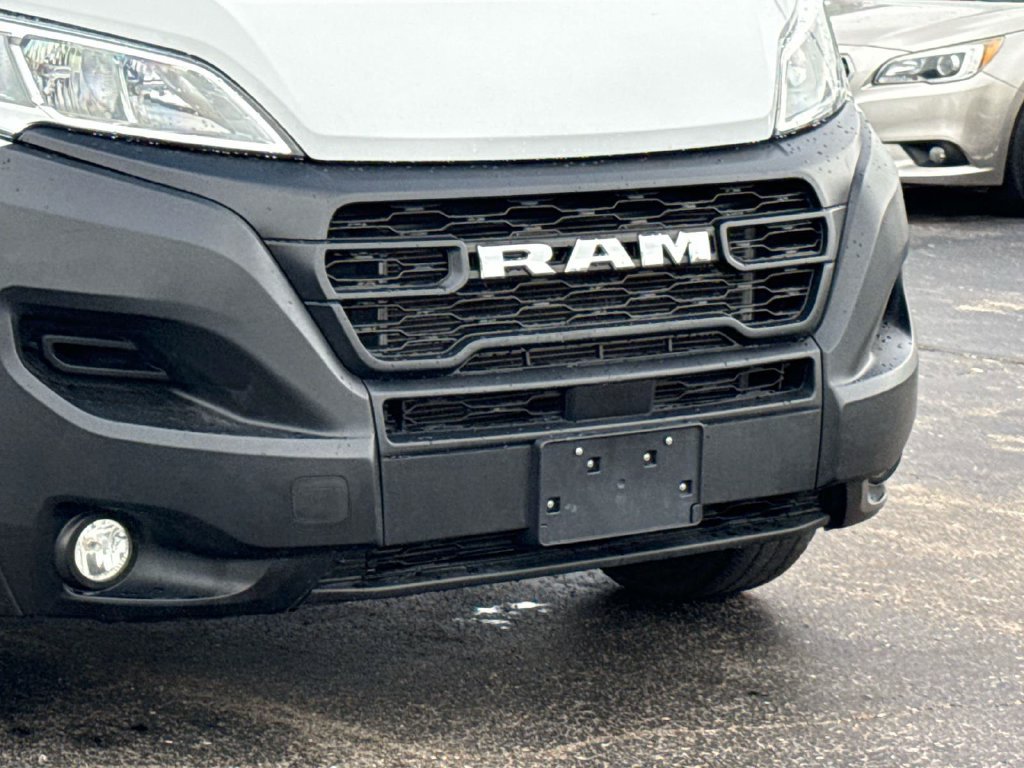 Used 2023 RAM ProMaster 2500 w/ Convenience Group FWD image 5