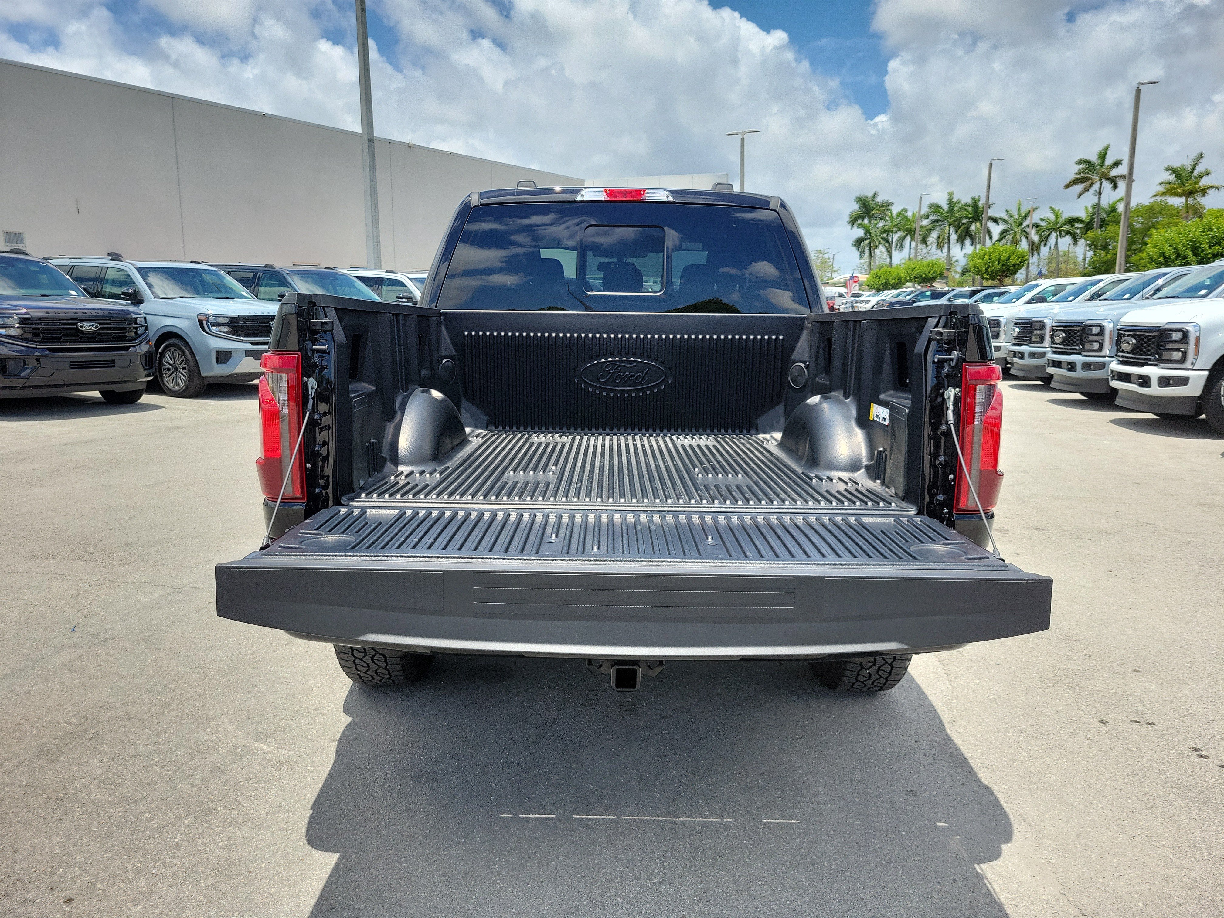 Used 2026 Ford F150 XLT w/ Equipment Group 302A MID AWD/4WD image 29