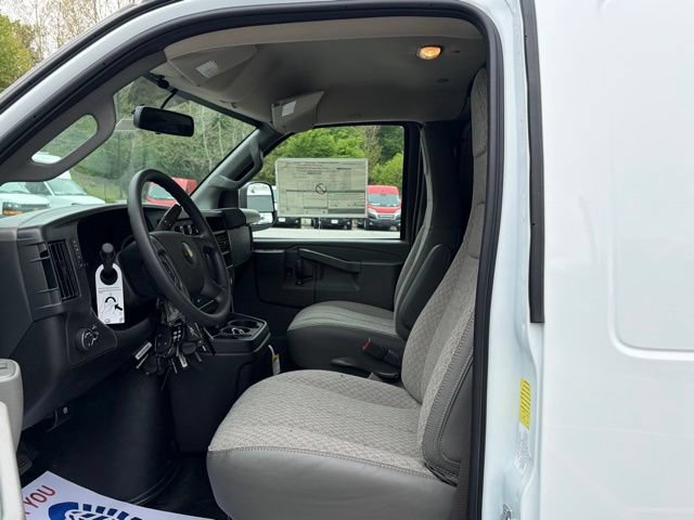 New 2026 Chevrolet Express 2500 w/ Driver Convenience Package RWD image 14