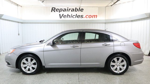 Used 2013 Chrysler 200 LX