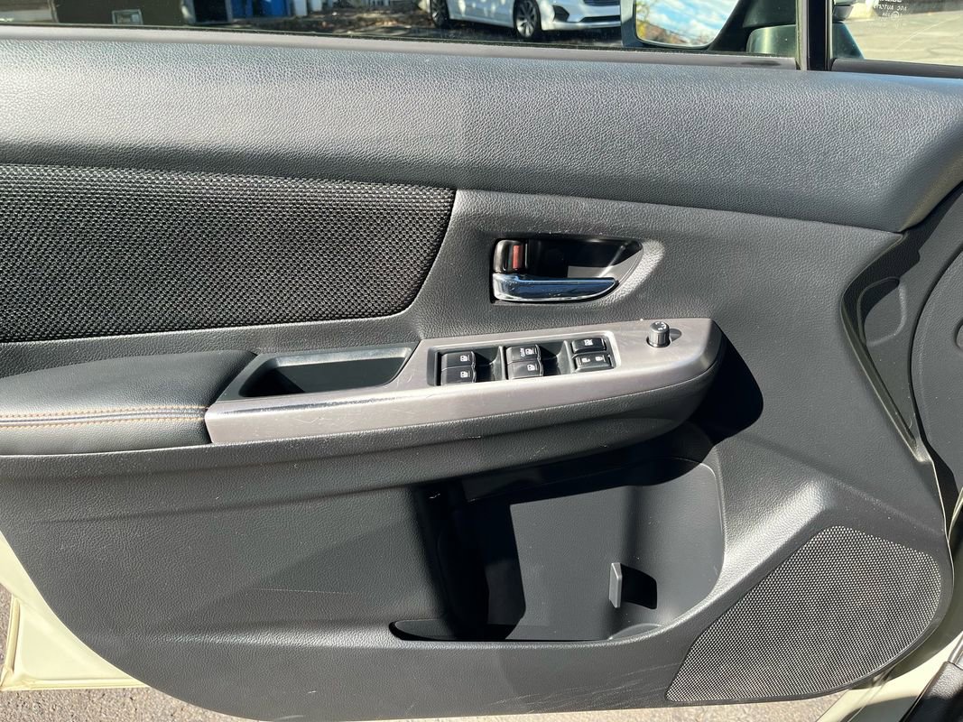 Used 2016 Subaru Crosstrek 2.0i Premium image 15