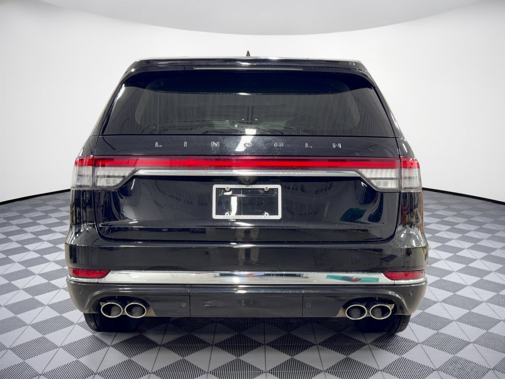 Used 2024 Lincoln Aviator Black Label w/ Dynamic Handling Package AWD/4WD image 11