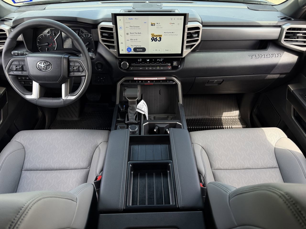 Used 2025 Toyota Tundra SR5 w/ SR5 Premium Package AWD/4WD image 11