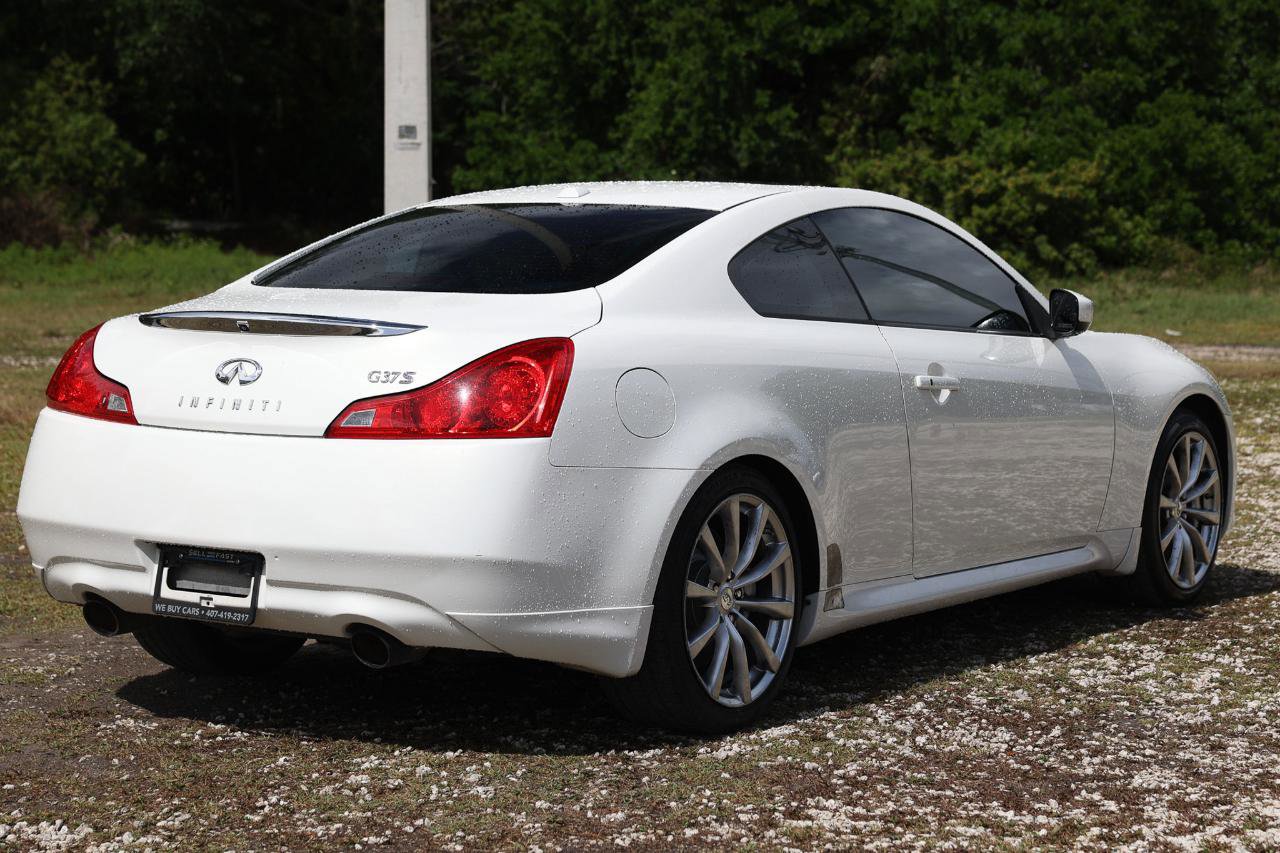 Used 2009 INFINITI G37 Journey w/ Premium Pkg image 10