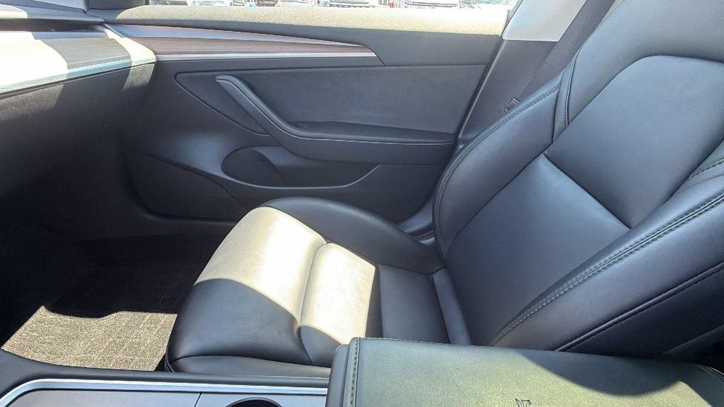Used 2023 Tesla Model 3 Standard Range RWD image 22