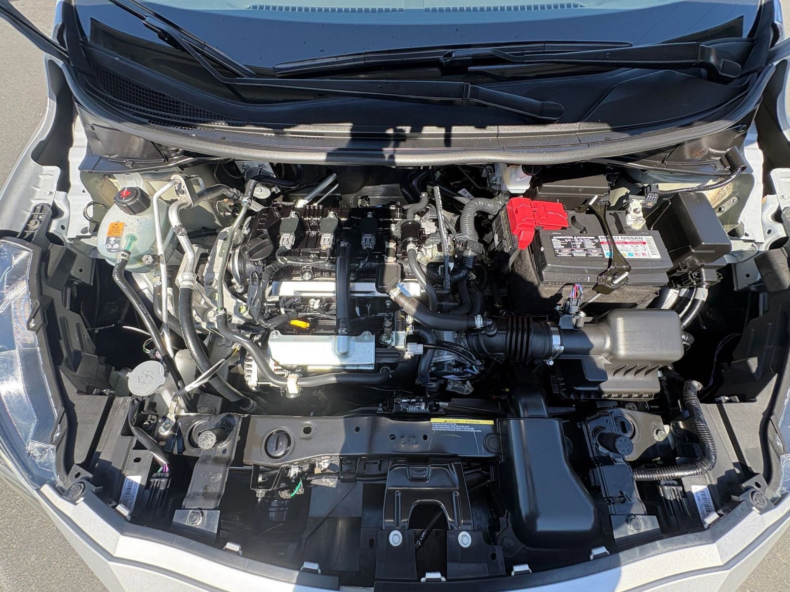 Used 2025 Nissan Versa SV image 30