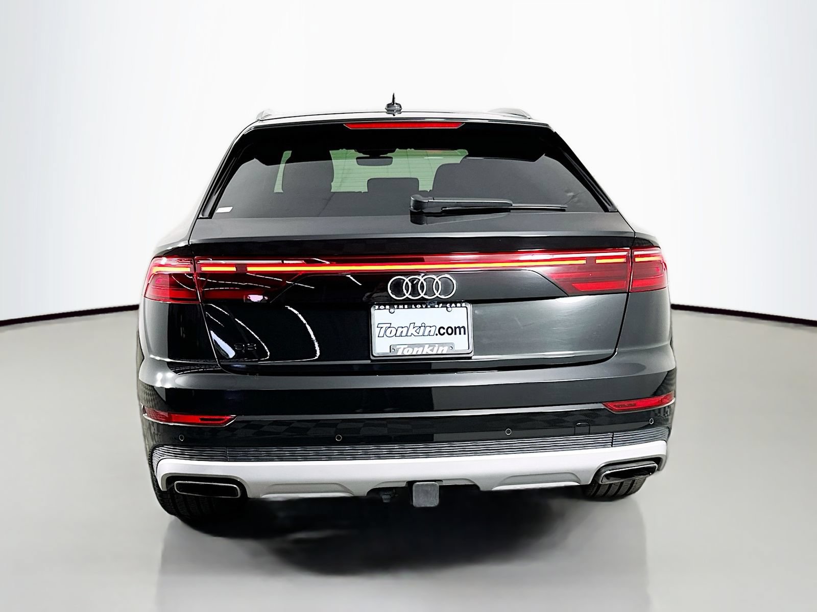Used 2025 Audi Q8 Premium Plus w/ Premium Plus Package AWD/4WD image 6