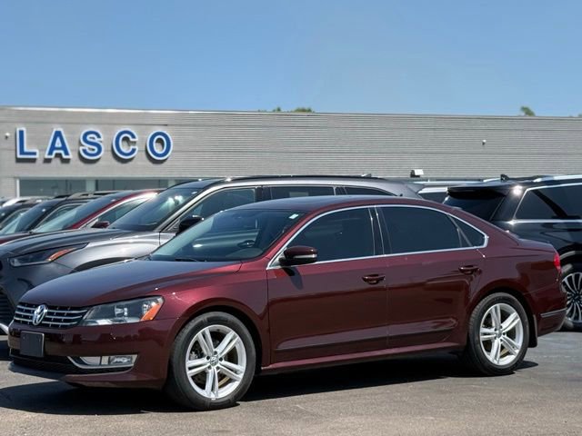Used 2013 Volkswagen Passat TDI SEL Premium FWD image 29