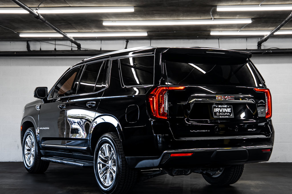 Used 2021 GMC Yukon SLT w/ SLT Luxury Package RWD image 3